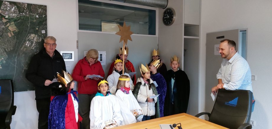 Sternsinger zu Besuch beim Bürgermeister